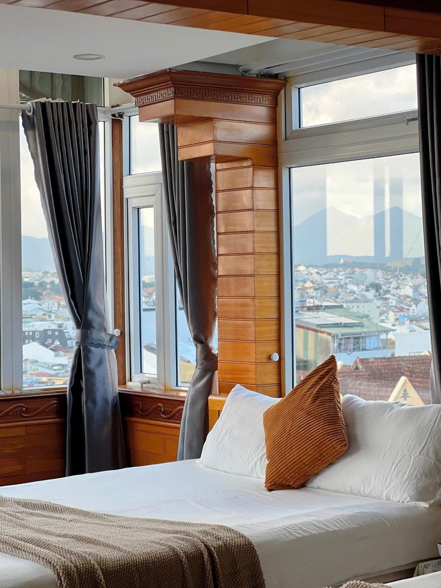 Hotel Phuong Trinh Đà Lạt Extérieur photo